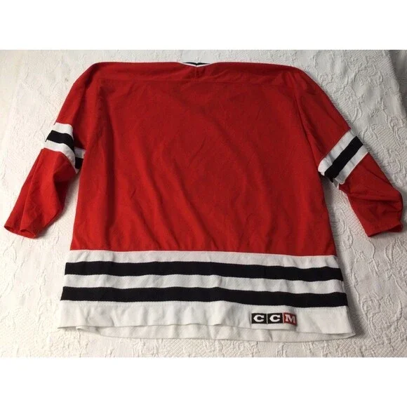 VINTAGE CCM Chicago Blackhawks Jersey Mens XXL Red NHL Ice Hockey Small BurnHole - Picture 2 of 10